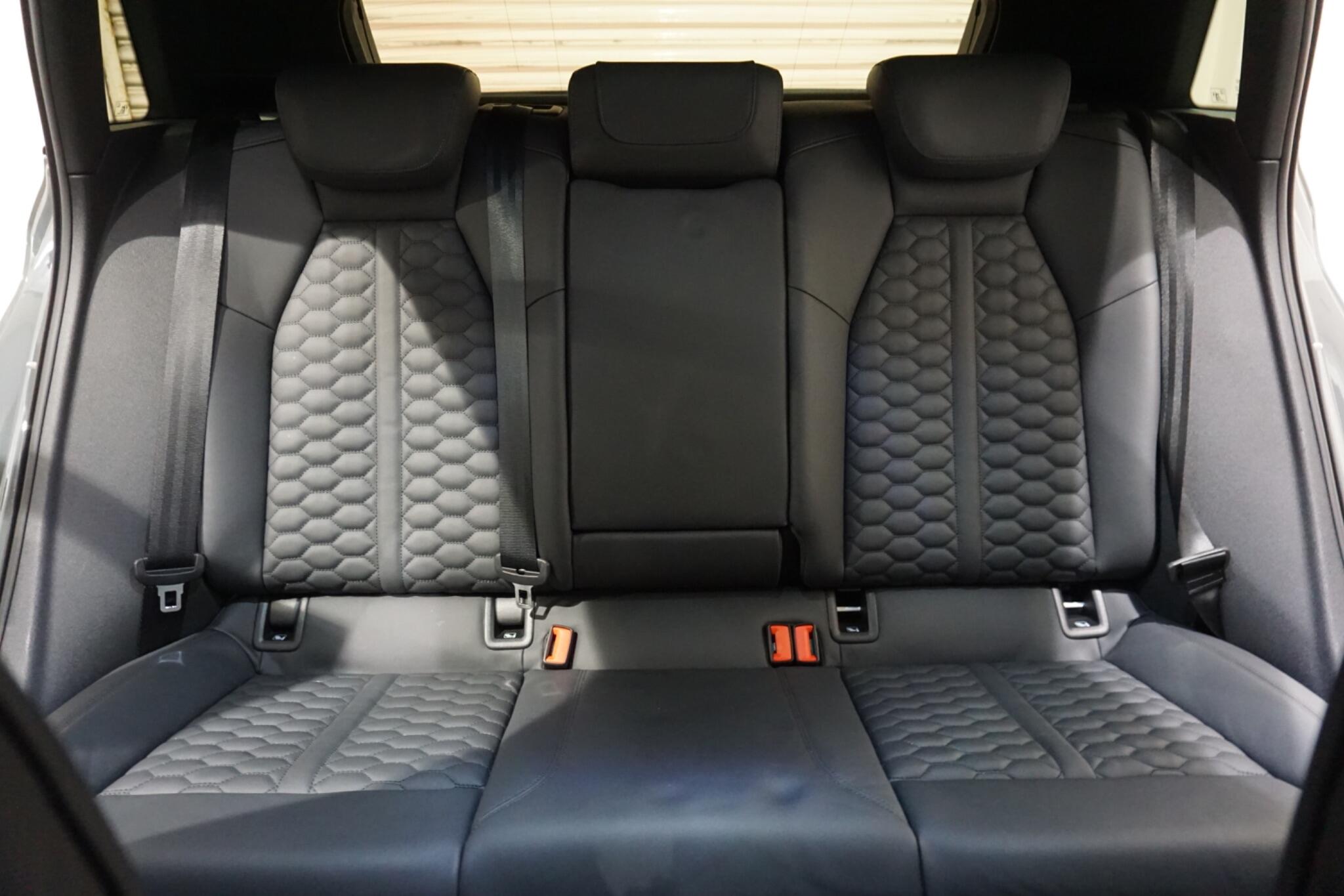 Audi RS3 2.5 TFSI Carbon Black Sportback S Tronic quattro Euro 6 (s/s) 5dr